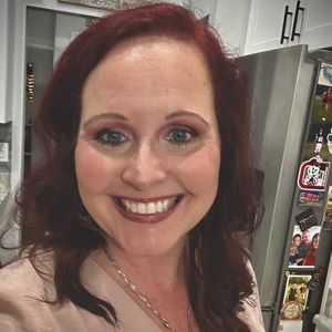 Meet your Posher, Christi